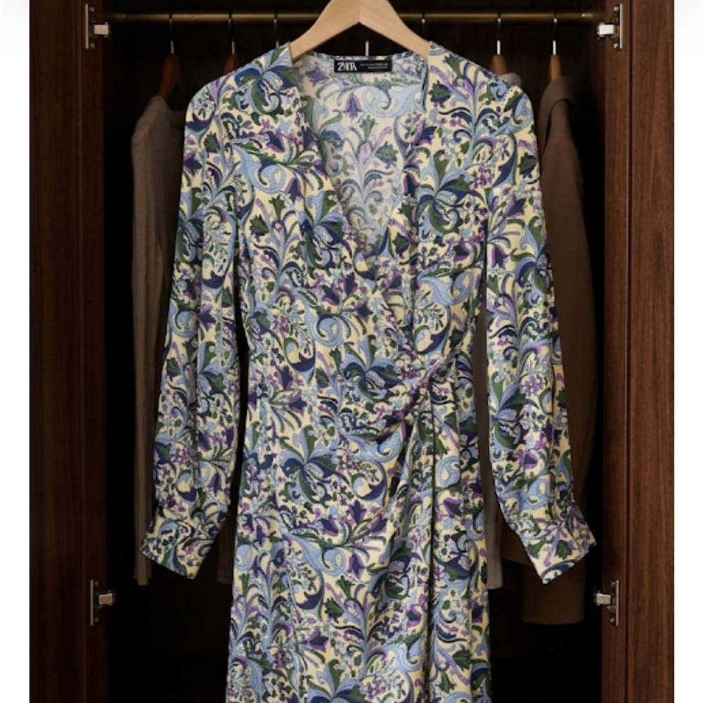 Nwt Zara Multicolor Long Sleeve Dress gorgeous colors